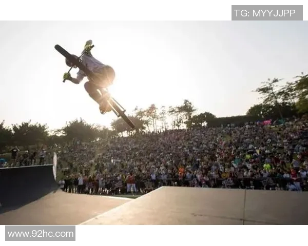 南京街舞队在极限运动世界杯中的速度表现引发热议与关注