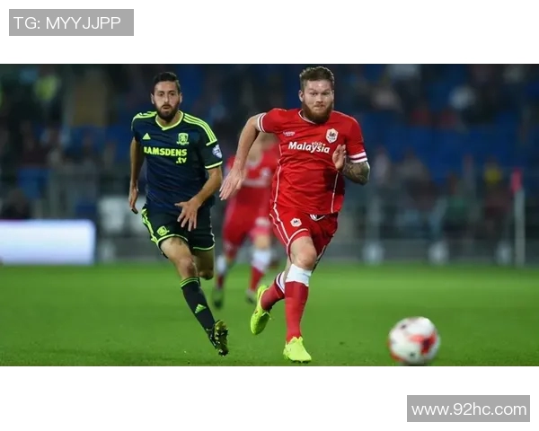 哈德斯菲尔德与雷丁的精彩对决揭示英冠联赛新动态 哈德斯菲尔德与雷丁的精彩对决揭示英冠联赛新动态