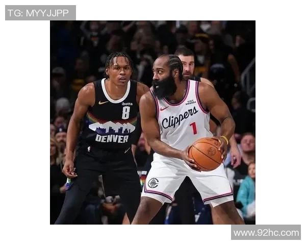 掘金对决快船精彩赛事直播全程回顾与分析尽在新浪体育平台