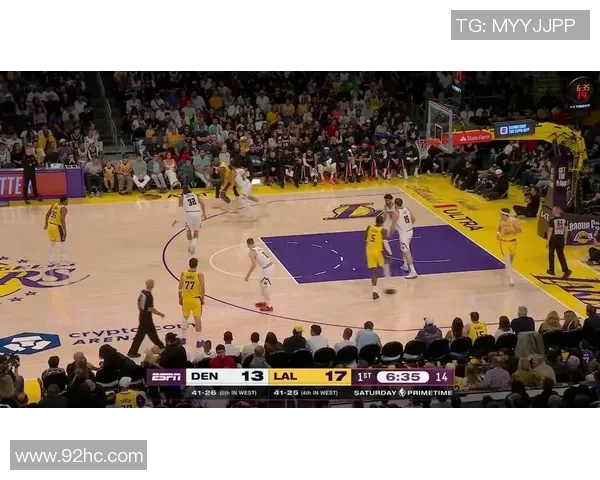 湖人对掘金比赛实时比分更新及精彩瞬间回顾