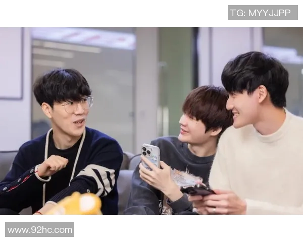 清迈队与空军中央队激战正酣谁能在这场较量中笑到最后 清迈队与空军中央队激战正酣谁能在这场较量中笑到最后