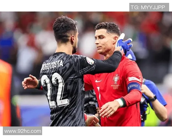 科斯塔的崛起与挑战：探索足球世界中的新星与机遇