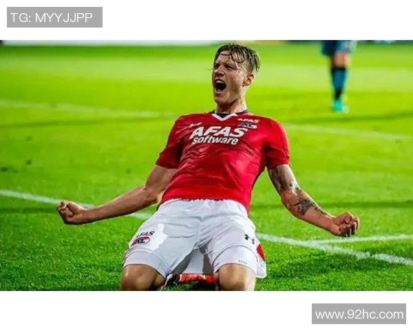 维迪斯与阿尔克马尔激战正酣谁能在这场对决中笑到最后