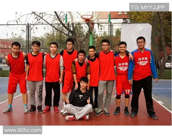 重庆篮球队在奥运会上的默契配合与精彩表现分析