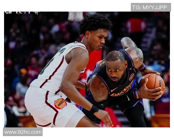 2015年NBA总决赛回顾:老鹰与勇士的巅峰对决与精彩瞬间解析 2015年NBA总决赛回顾:老鹰与勇士的巅峰对决与精彩瞬间解析