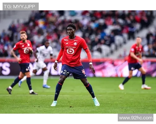 2018年法甲精彩对决里尔与甘冈的激烈碰撞回顾与分析 2018年法甲精彩对决里尔与甘冈的激烈碰撞回顾与分析