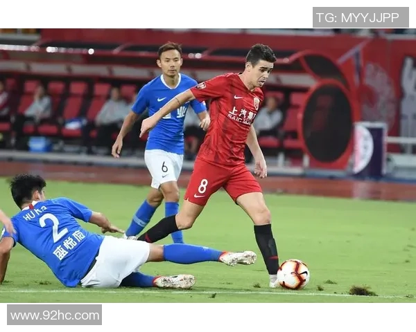 上港与河南激战全场精彩视频回顾尽享比赛瞬间与精彩进球 上港与河南激战全场精彩视频回顾尽享比赛瞬间与精彩进球